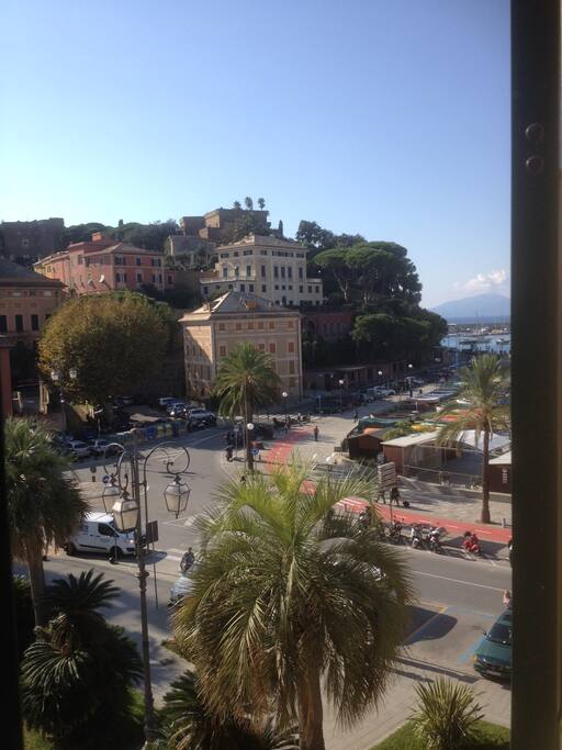 la strada per il porto