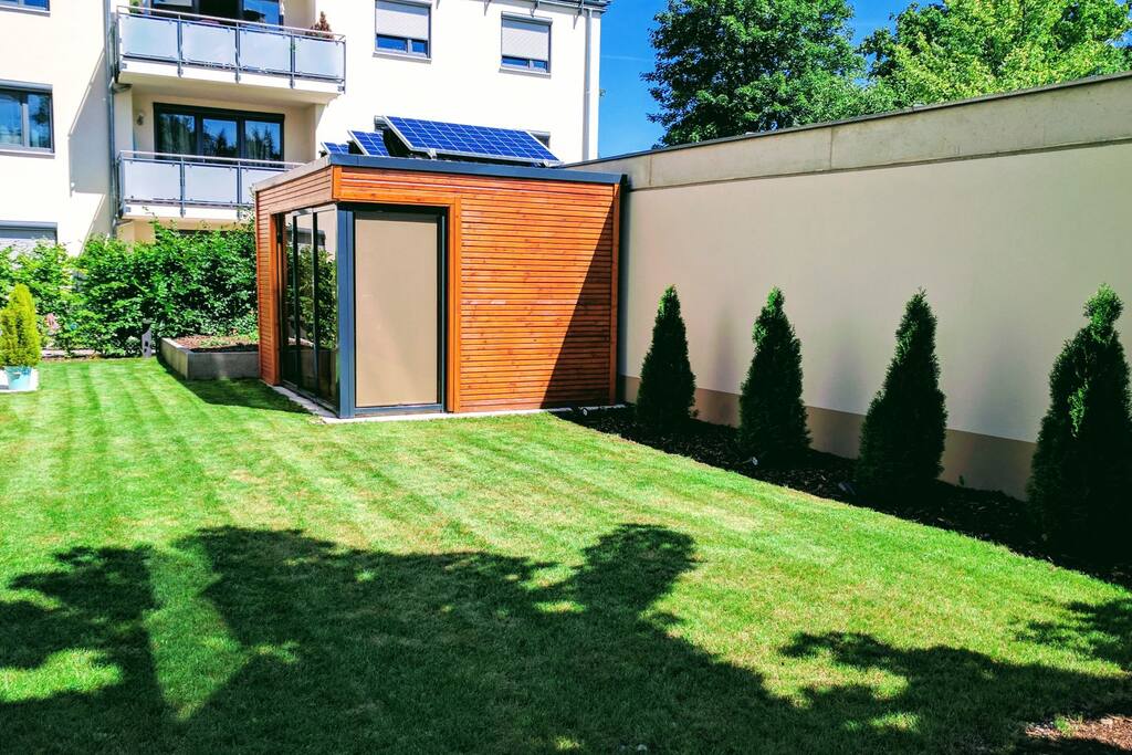 garden to hang out