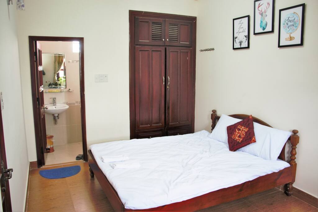 Room 3