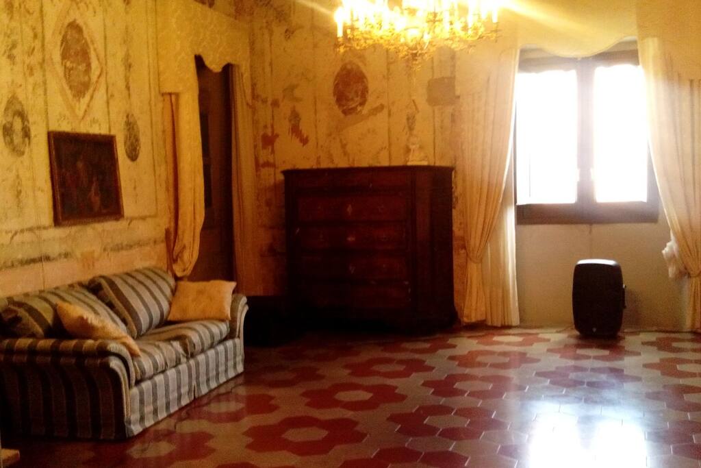 salone