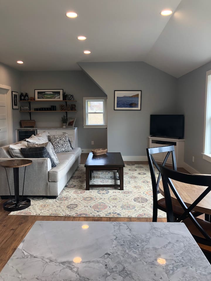 Chase Creek Chalet - Cooperstown, NY