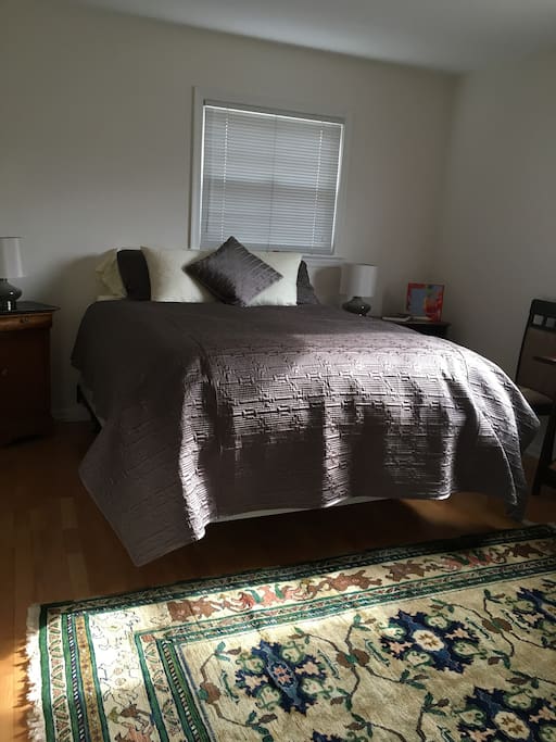 New high end bed and mattress and linen!