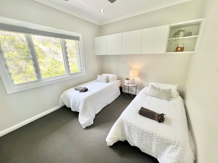 საძინებელი 4