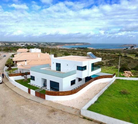 Sunrise Villa - Private pool and Sea view