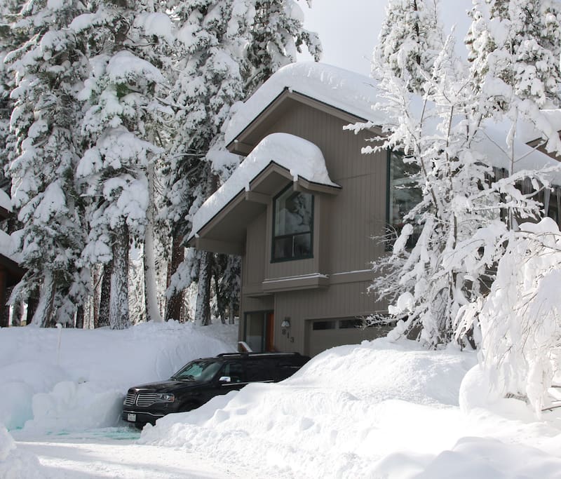 House in Winter 2017