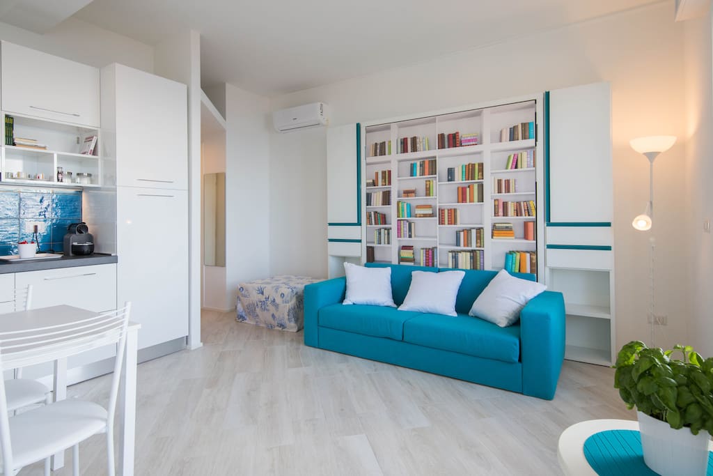 Sofa (queen size bed ) plus pop up bed on the left for a third person