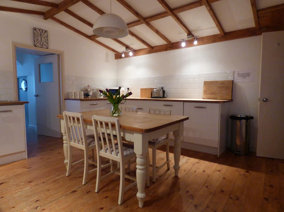 Spacious farmhouse style kitchen