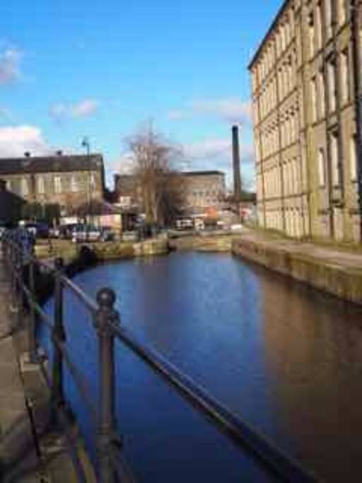 The Huddersfield narrow canal that runs along the Main Street.