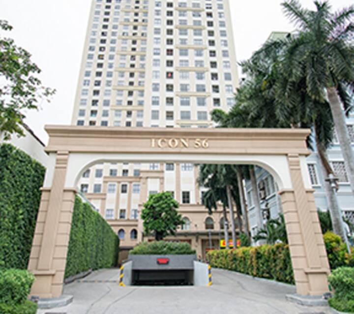 Saigon River Front*Pool* Airport Pickup*Food Area