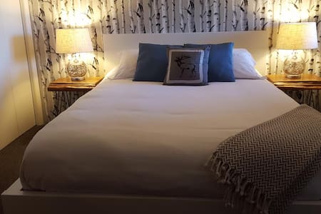 Cozy Whistler Village Studio - Free Parking!!!