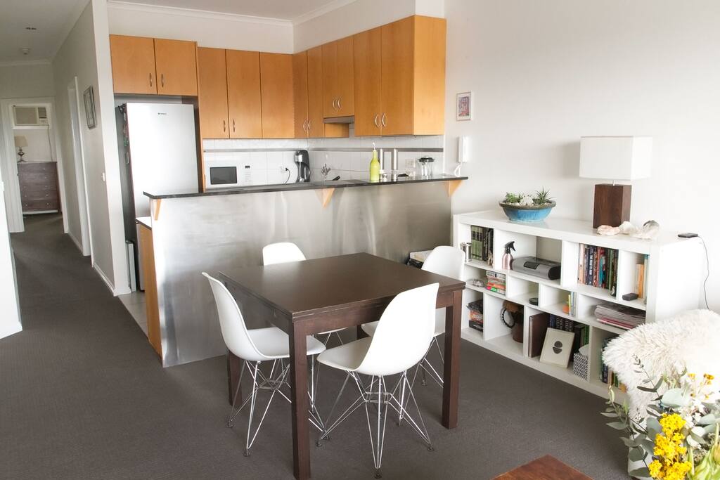Kitchen/Dining Area