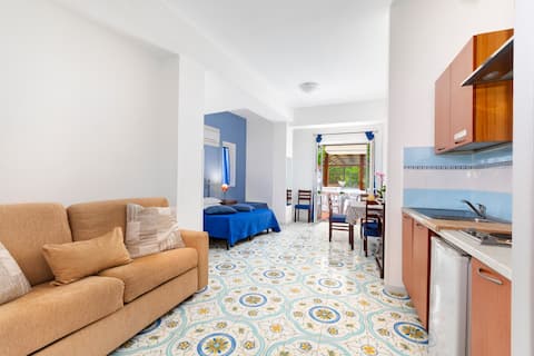 Airbnb con migliori performance: Sorrento Marida Rooms - Mimosa a Sorrento