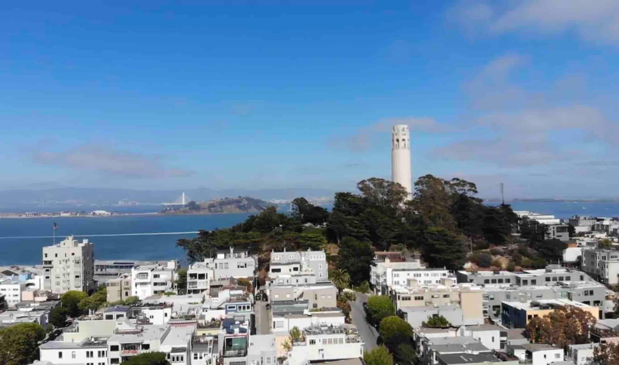 Condo in San Francisco · ★4.99 · 2 bedrooms · 2 beds · 1.5 baths - Image 43