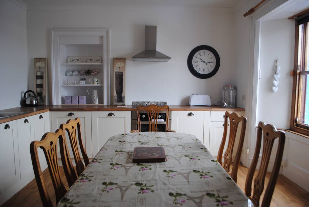 Plenty of seating to enjoy a meal