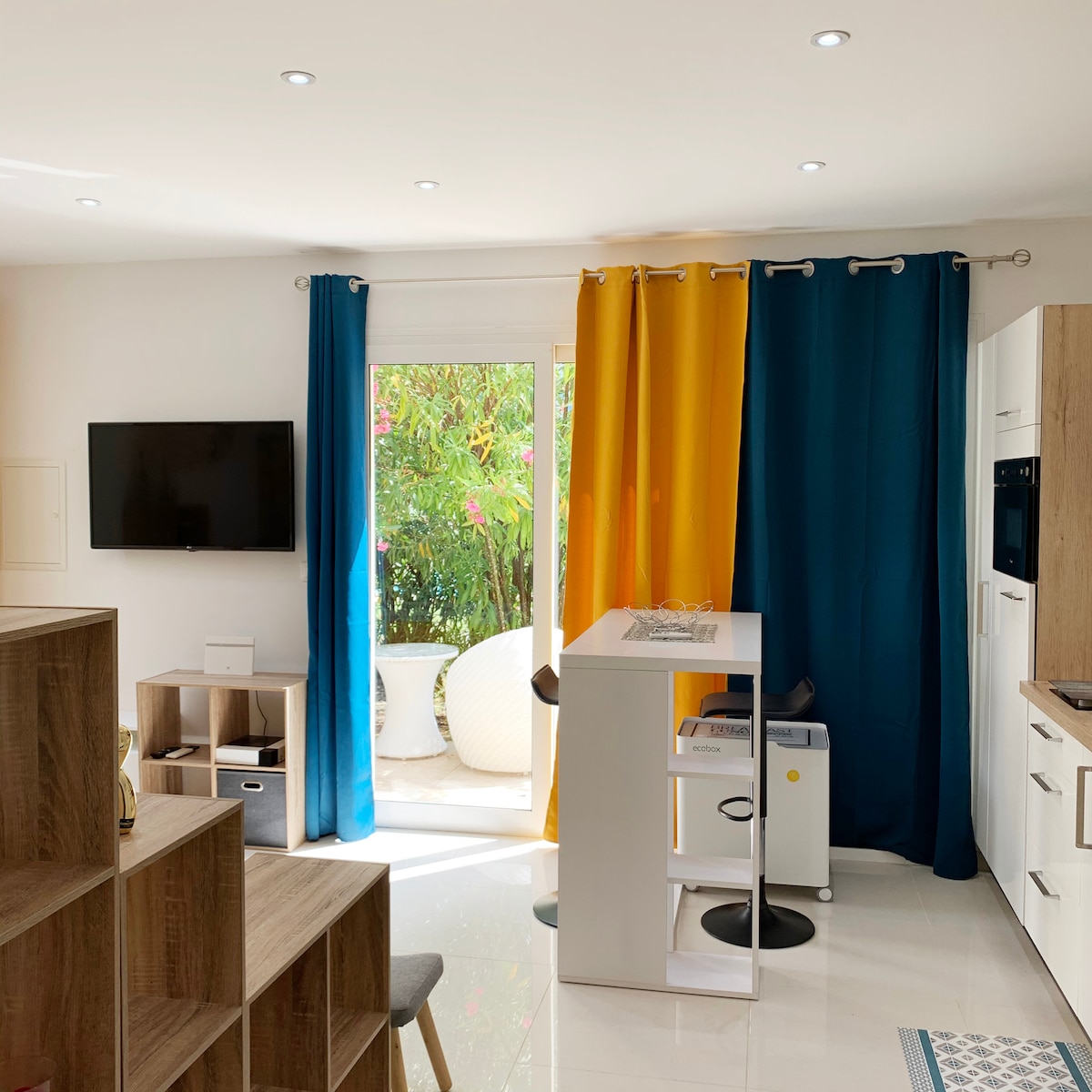 Top Airbnb: Lumio: Charming Private Suite à Lumio