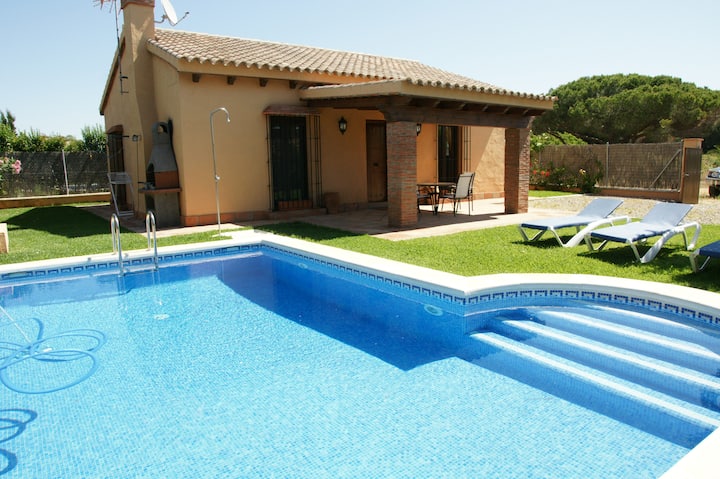 Casa 2 Dormitorios Con Piscina Privada Y Jardín - Conil de la Frontera