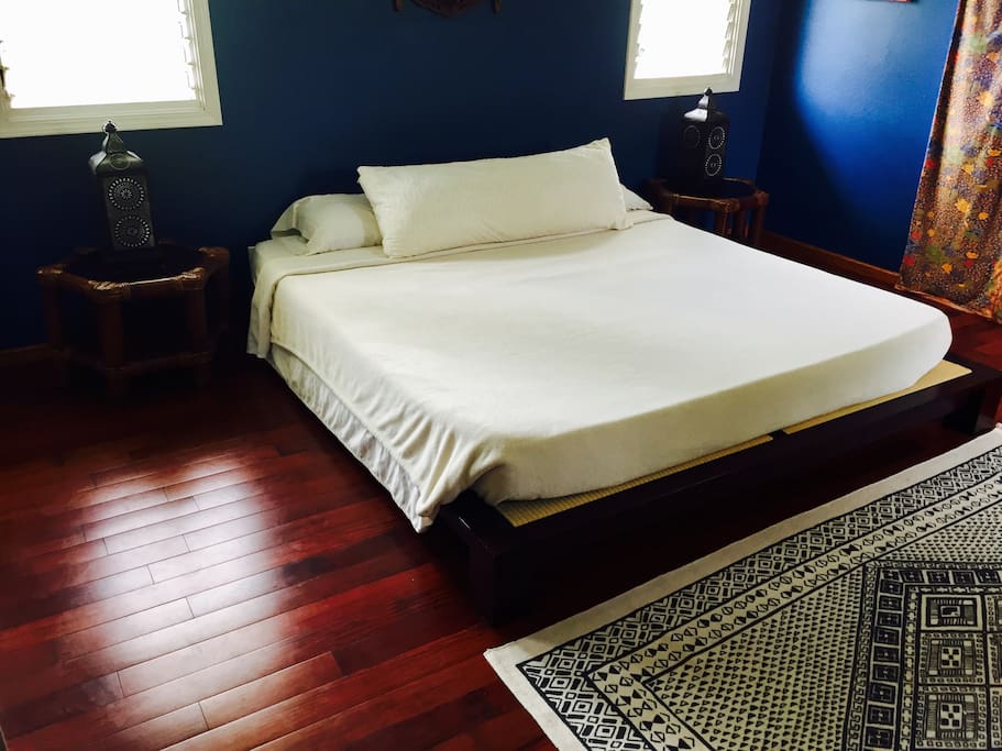 Super comfy king size all natural latex mattress