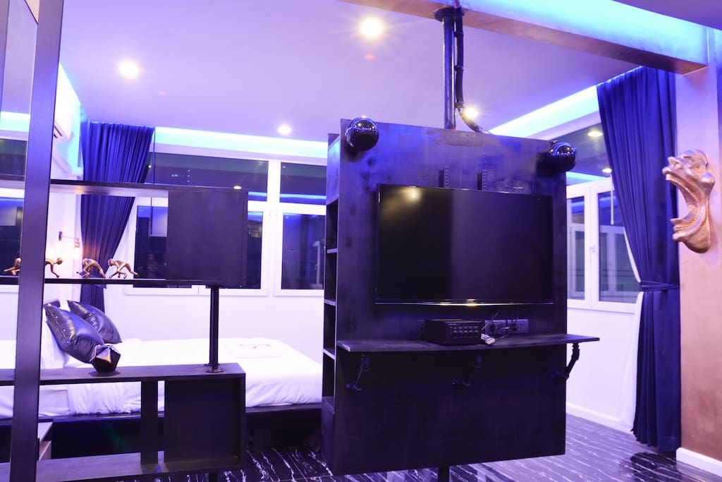 Korat Room