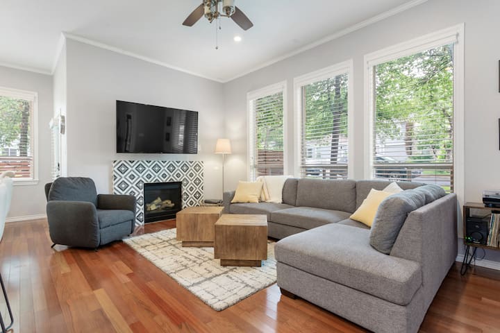 Spacious Home near Zilker Park & Barton Springs