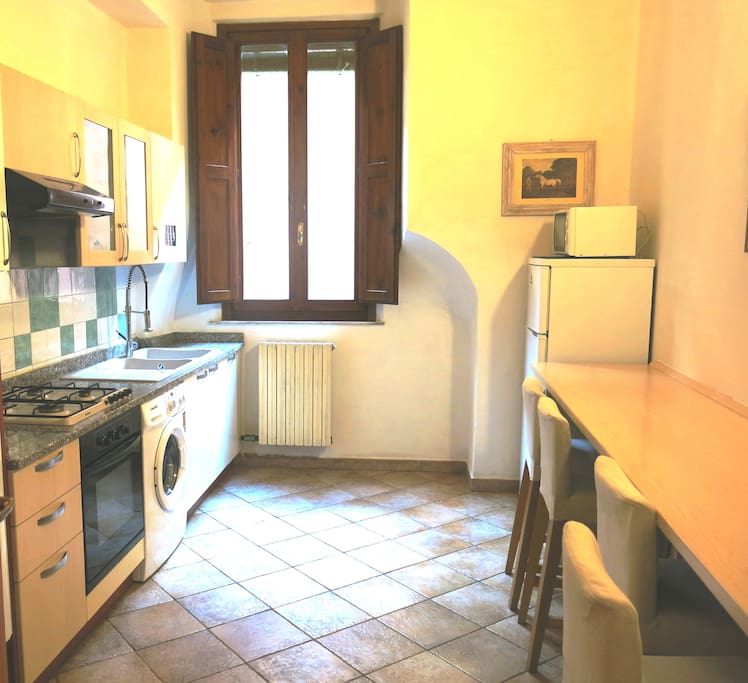 cucina comune / shared kitchen