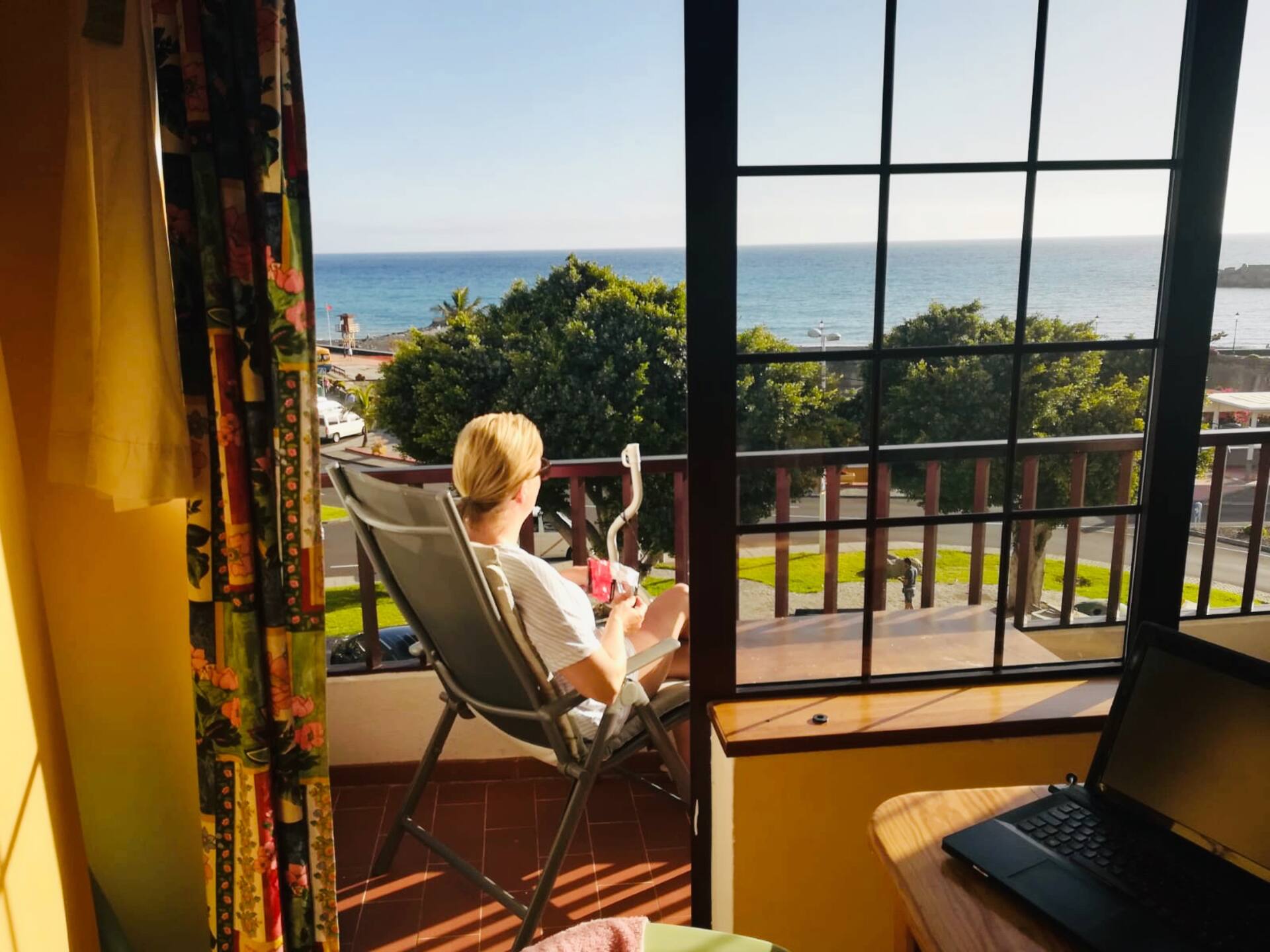 Apartment with a view of the ocean