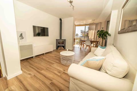 Propiedad de Airbnb exitosa: Soliair Beachfront Castelldefels en Castelldefels