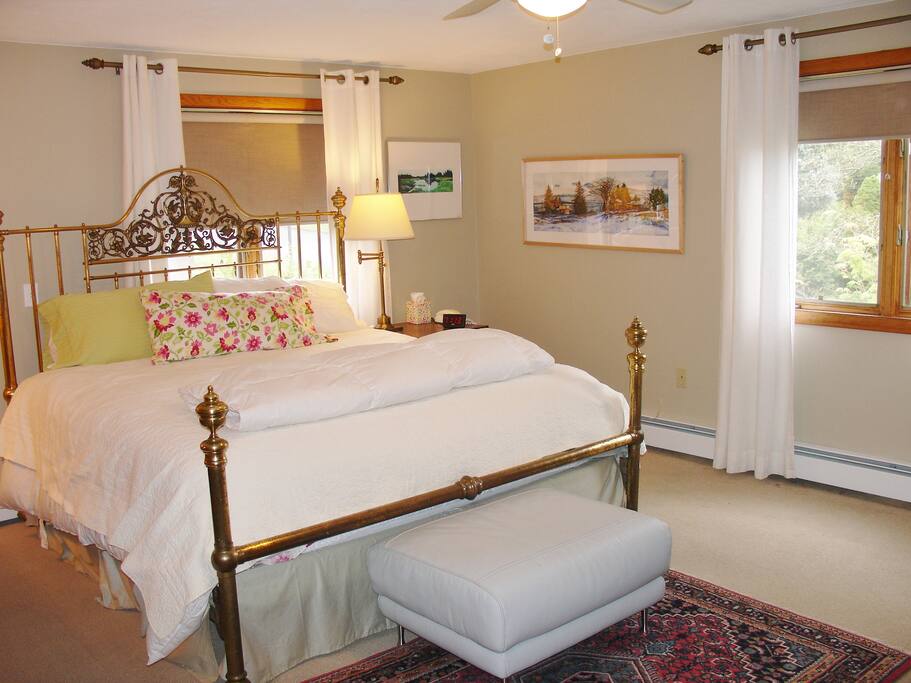 Spacious, clean, comfortable, light and airy!