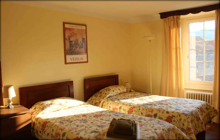 საძინებელი 2