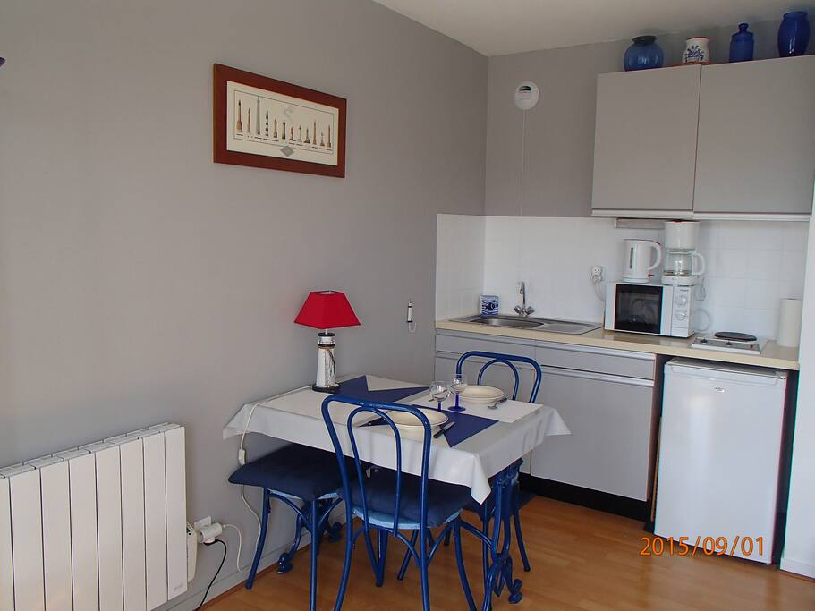 Kitchenette toute équipée