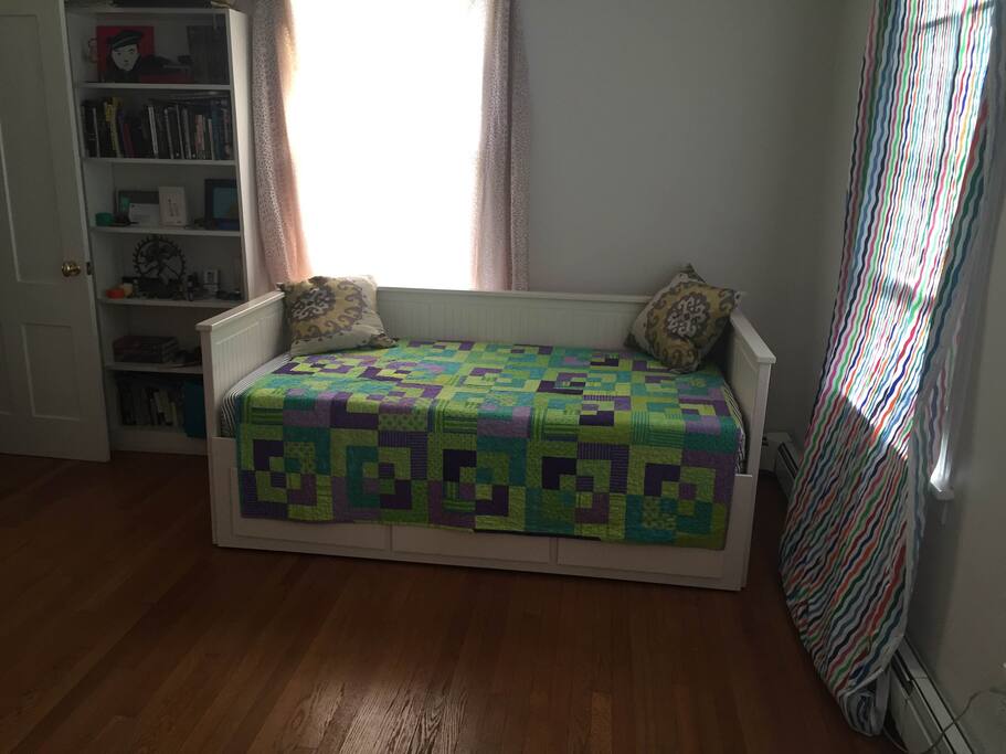 Ikea Couch/bed in your second room