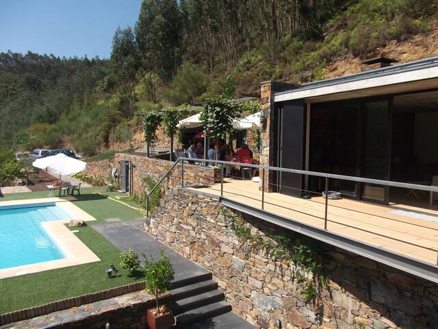 Passadiço Art and River House, na Paradinha gallery image 3