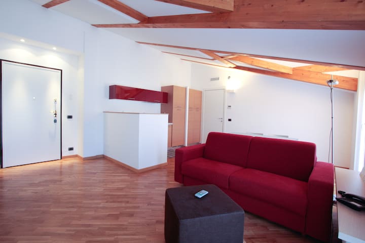 Immobiliare de la Gare srl managed Airbnb listing 3