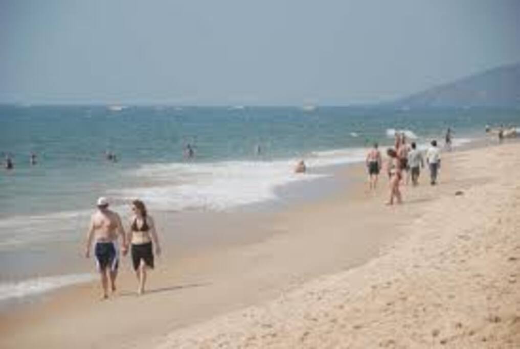 Long Walk at Beach with Sun and Fun