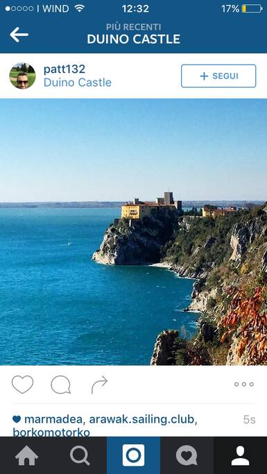 Il castello di Torre Tasso visto dalla passeggiata Rilke