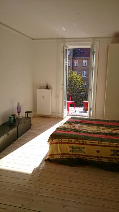Bed for two and access to balcony