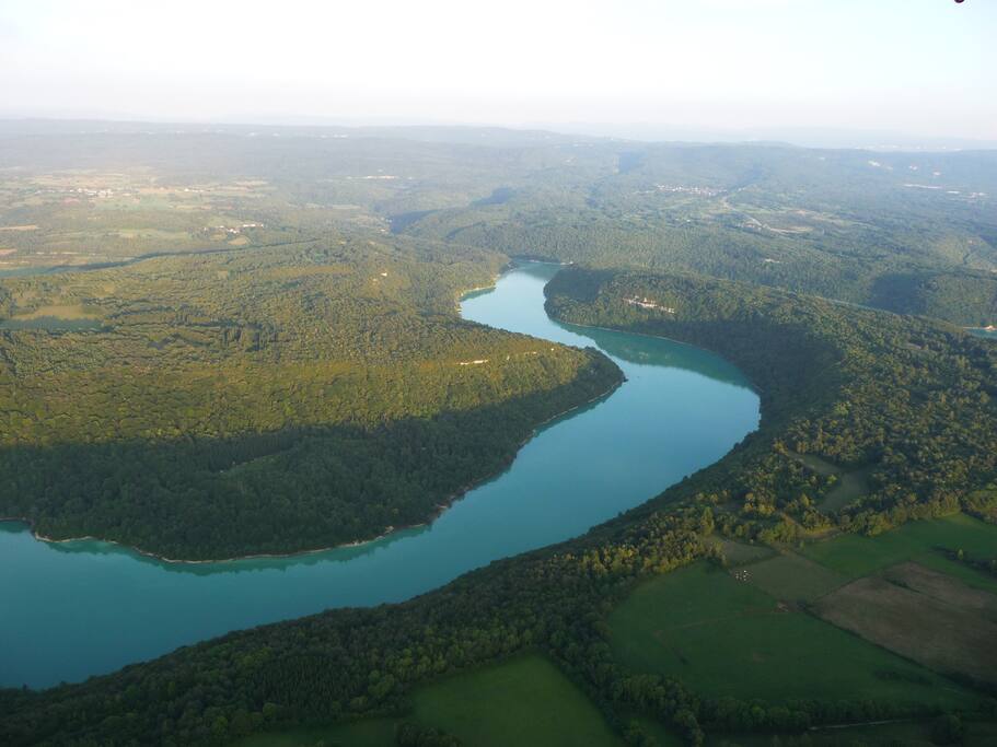 lac de Vouglans vu du ciel