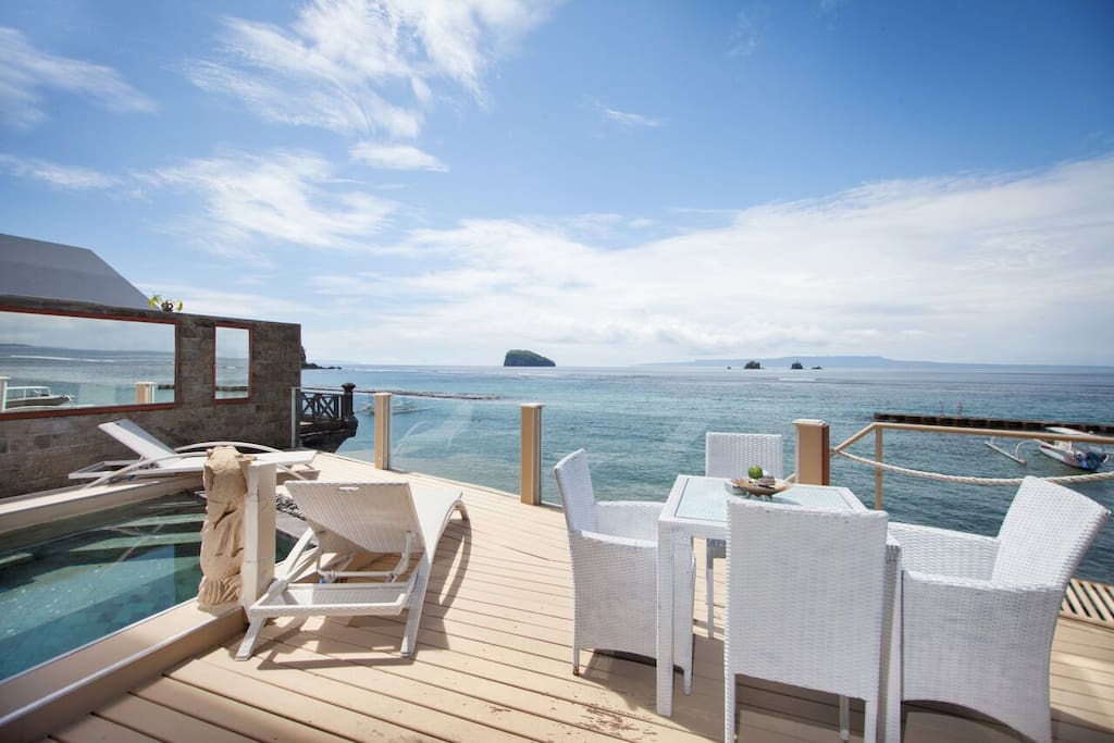 Alfresco Dining