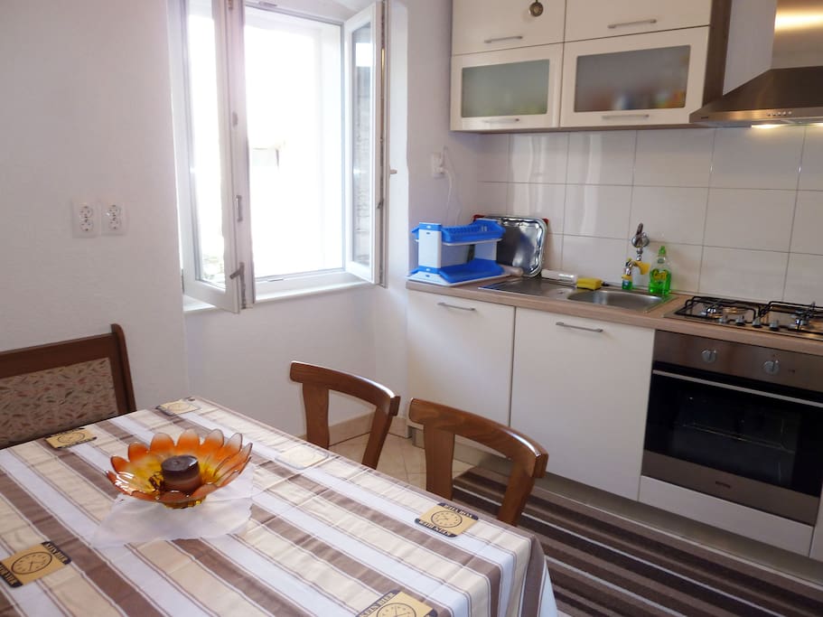Newly furnished kitchen
