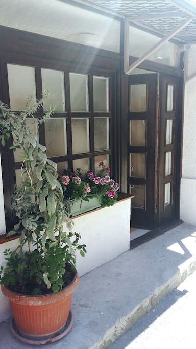 The entrance to the apartment.