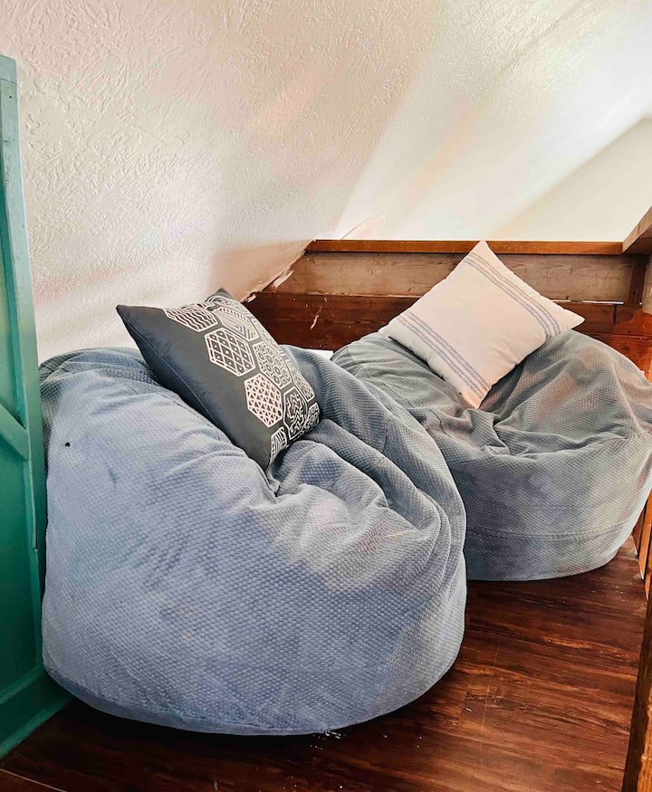 غرفة النوم 2