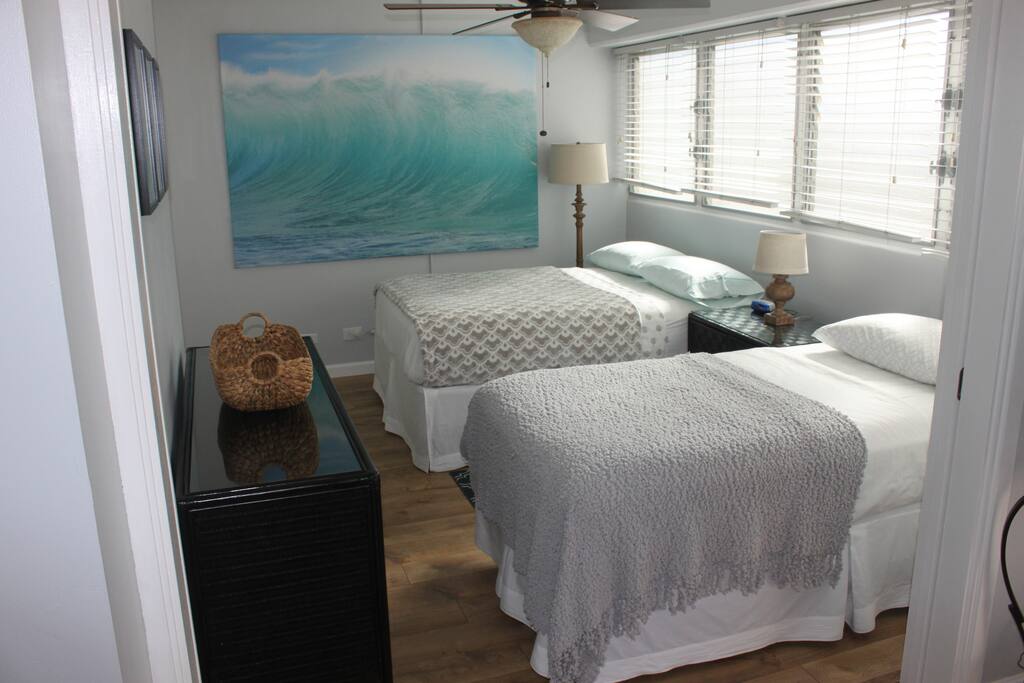 Second bedroom