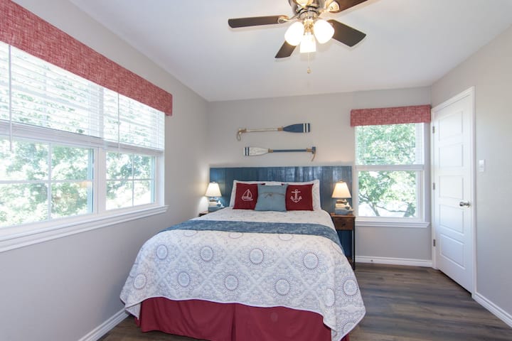 Dhomë gjumi 1 me krevat dopio "queen"