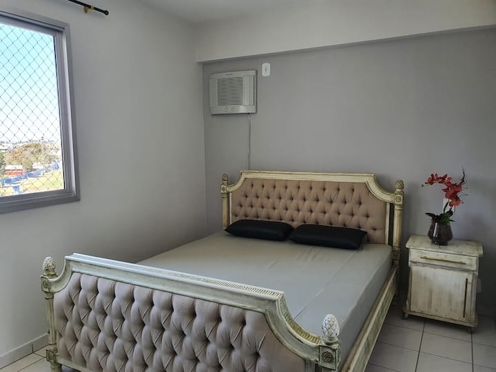 เตียงควีนไซส์