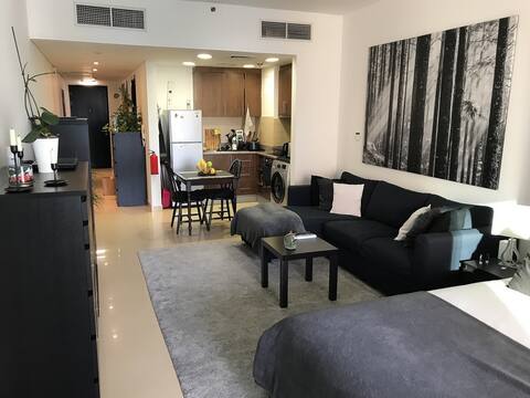 Stunning Studio at 5 Star Movenpick Hotel JLT