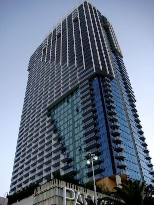 Impressive view of the Palms Place Hotel