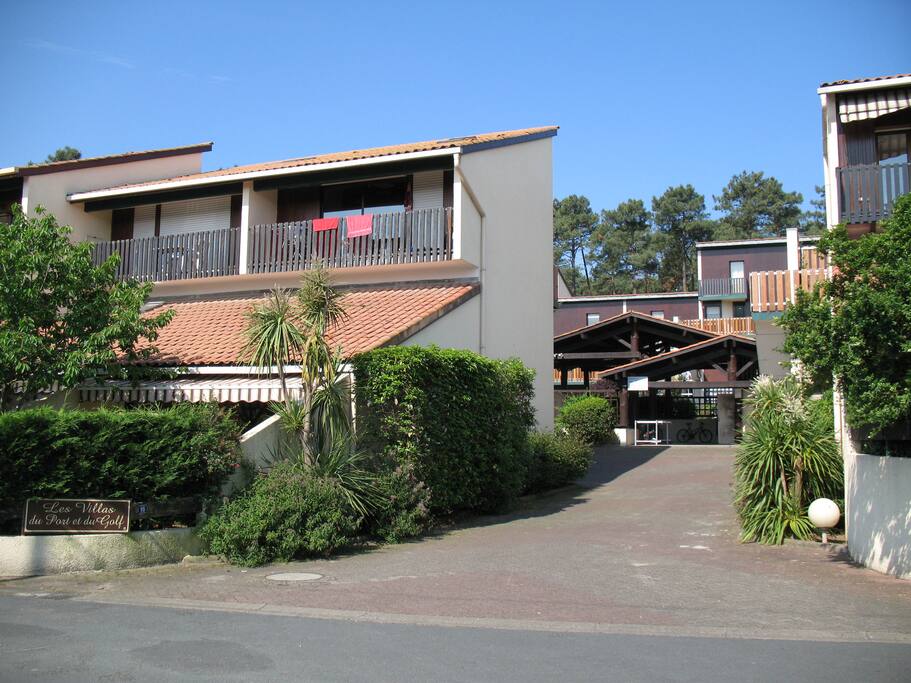 Entrée de la résidence
