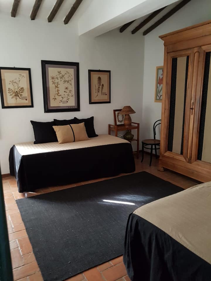 ห้องนอน 2 เตียง