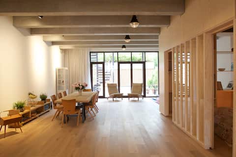 Popular Airbnb listing: Loft for the highest demands in the center of Hamburg in Eimsbüttel