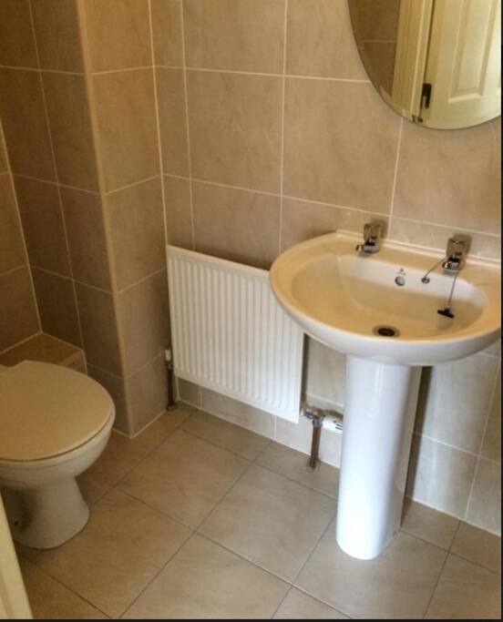 Ensuite Bathroom