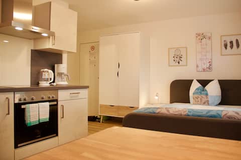 Central and modern studio in Zweibrücken